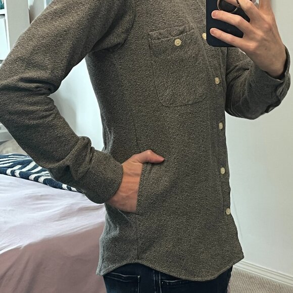 *Canadian Made* ~ Eighteen Waits ~ Long Sleeve Pocket Shirt Soft Grey *Vintage* - Picture 2 of 12